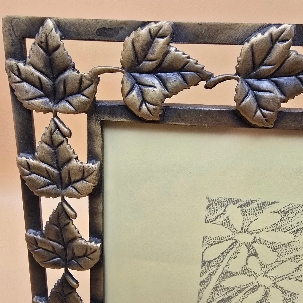 Armherst 5x7 Metal Leaf Photo Frame Antiqued Bronze Maple Leaves Vertical Horiz